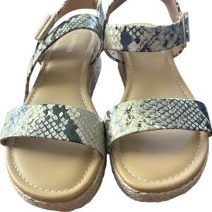 Express Women's Snakeskin Sandals